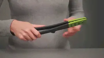 Щипцы кухонные Joseph Joseph Elevate™ Tongs видеообзор