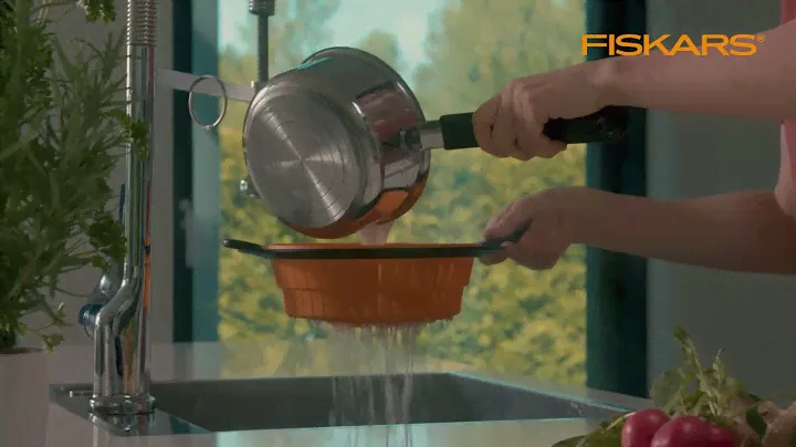 Дуршлаг / пароварка Fiskars Functional Form