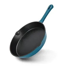 4042 FISSMAN Сковорода для жарки 24x4,5см (эмалированный чугун) Ручки - чугун; Со сливом; Индукция