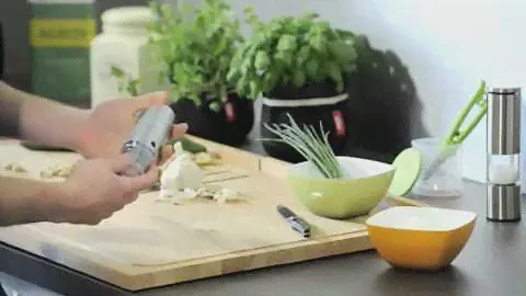 Измельчитель чеснока EMSA SMART KITCHEN